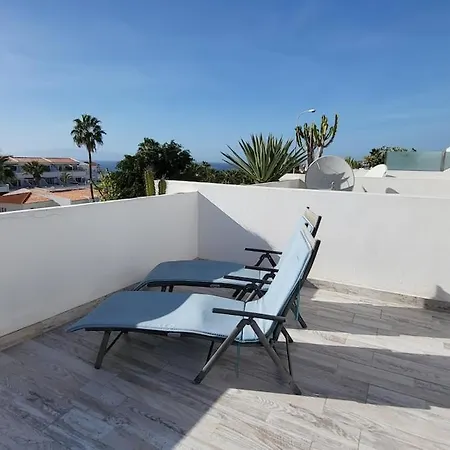 Fantastic With Seaview Apartment