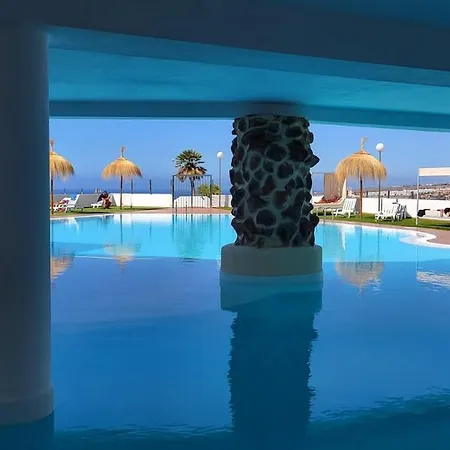 Fantastic With Seaview Apartment