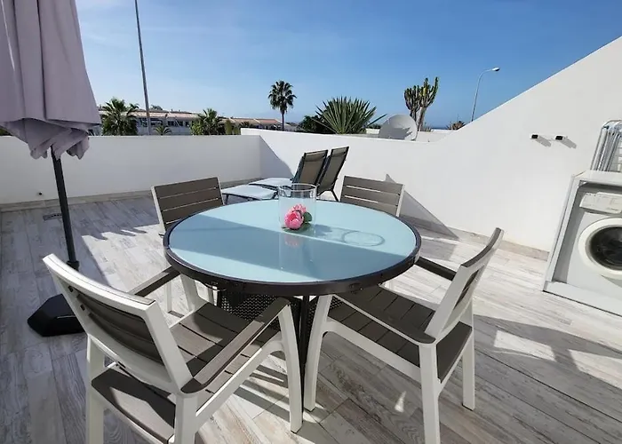 Fantastic With Seaview Адехе