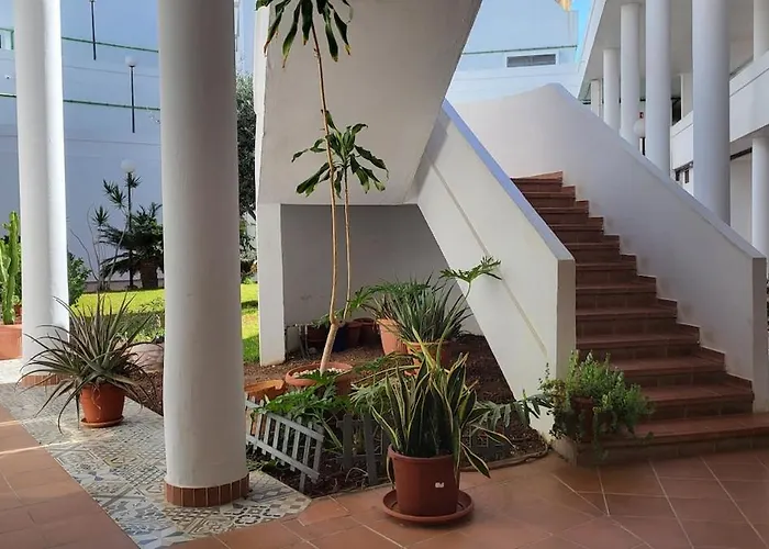 Апартаменти Fantastic With Seaview