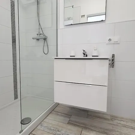 شقة Fantastic With Seaview